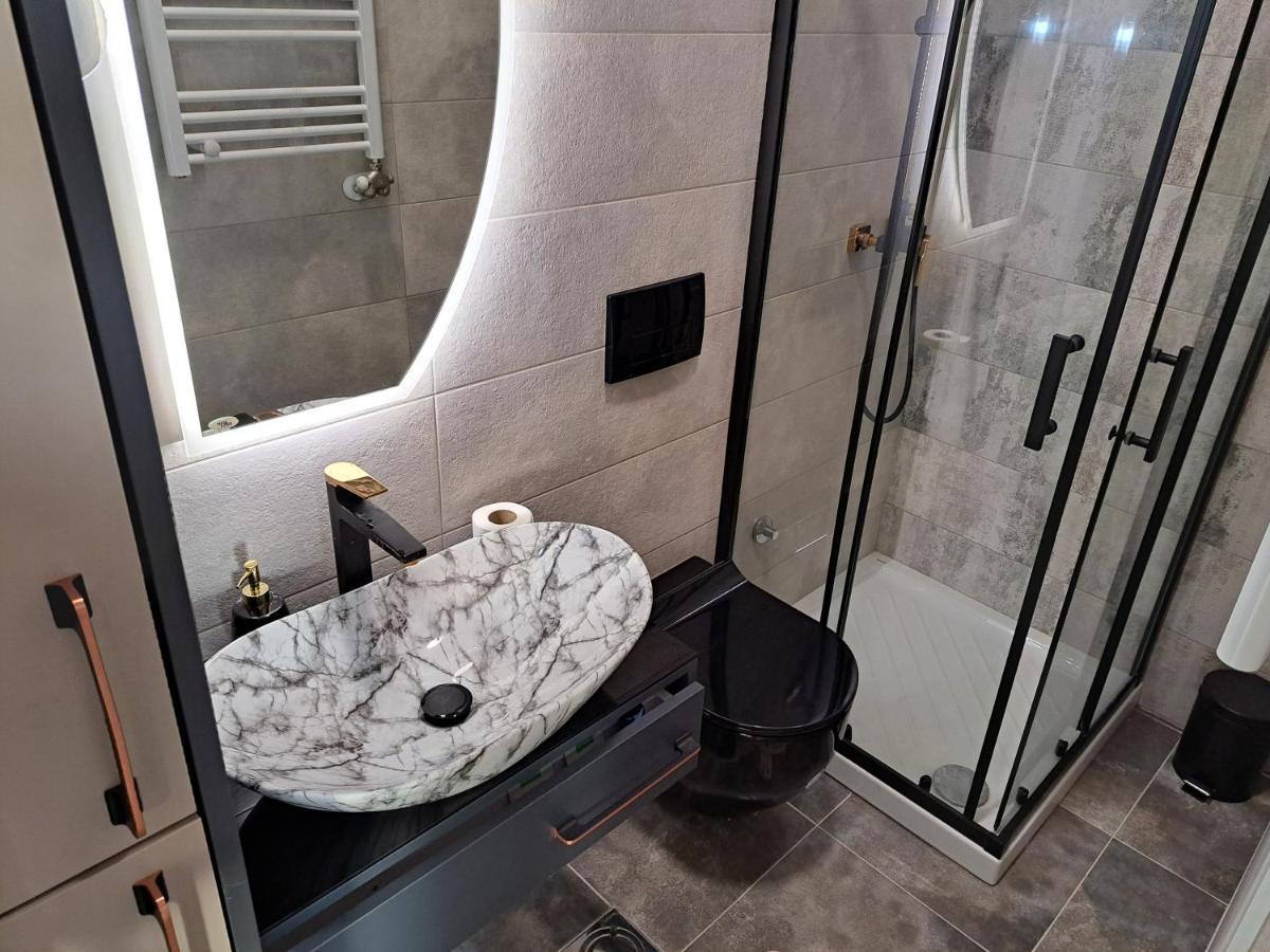 Apartman Rojic Novi Sad Exteriör bild